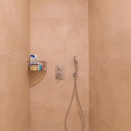 2 Bedroom Luxury With Sea View In Cristianos Los Cristianos (Tenerife)