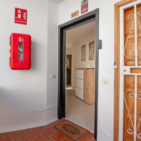 2 Bedroom Luxury With Sea View In Cristianos Appartement