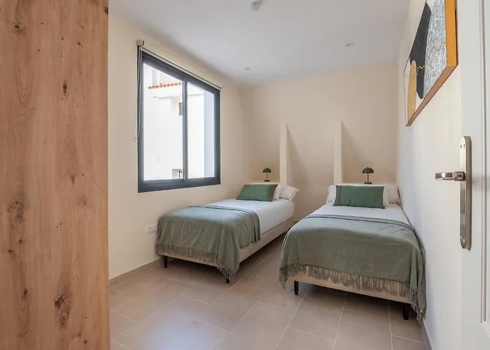 2 Bedroom Luxury With Sea View In Cristianos アパート ロスクリスティアーノス
