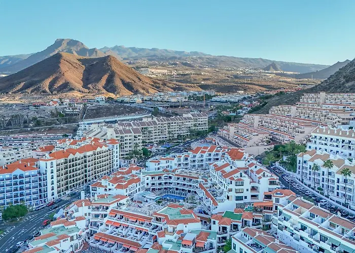 Appartamento 2 Bedroom Luxury With Sea View In Cristianos Los Cristianos (Tenerife)